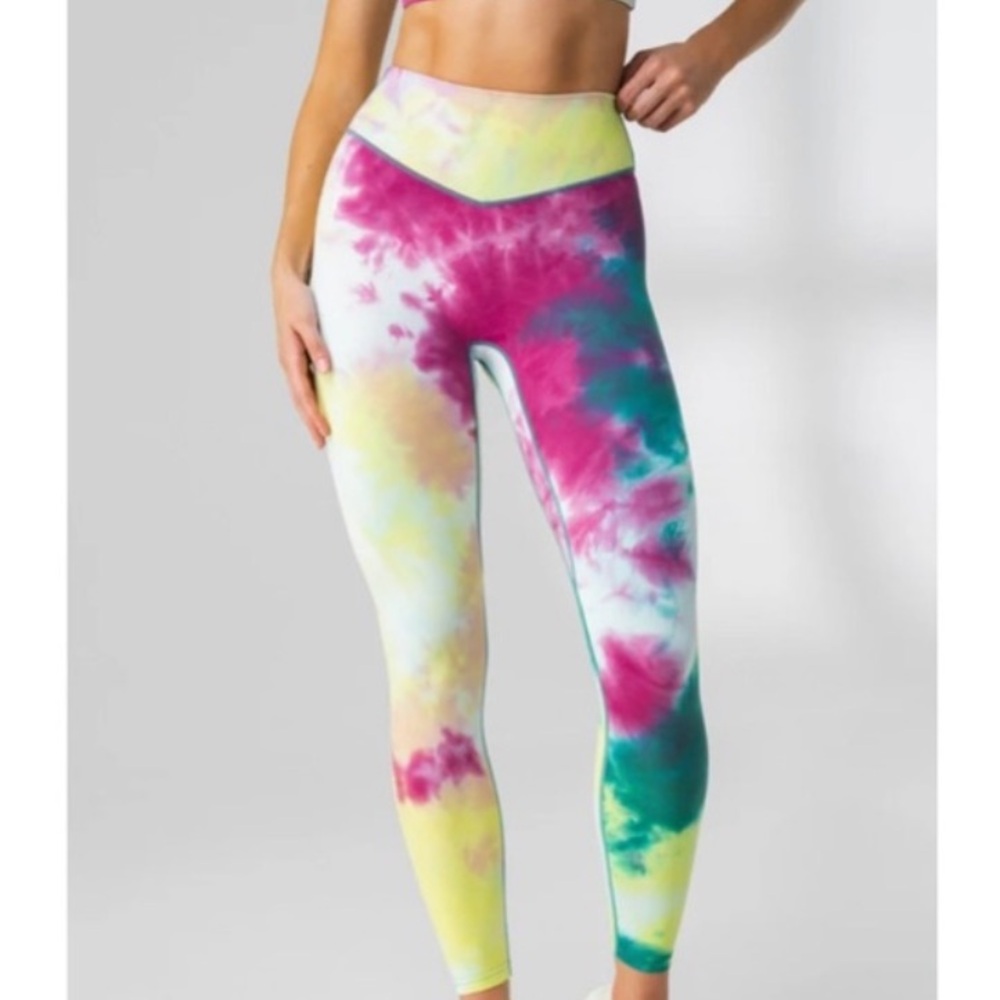 NWOT Vitality Cloud Pant in Tropical Storm Size S